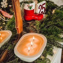 Load image into Gallery viewer, 3 Wick Holiday Candle
