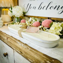 Load image into Gallery viewer, Mother&#39;s Day Elegant Gifting Candle
